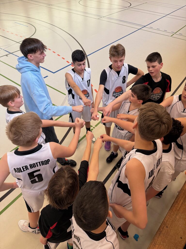 U14 Huddle